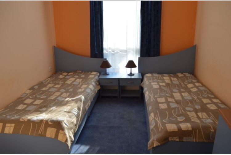 Hotel Shterev Sopot Esterno foto